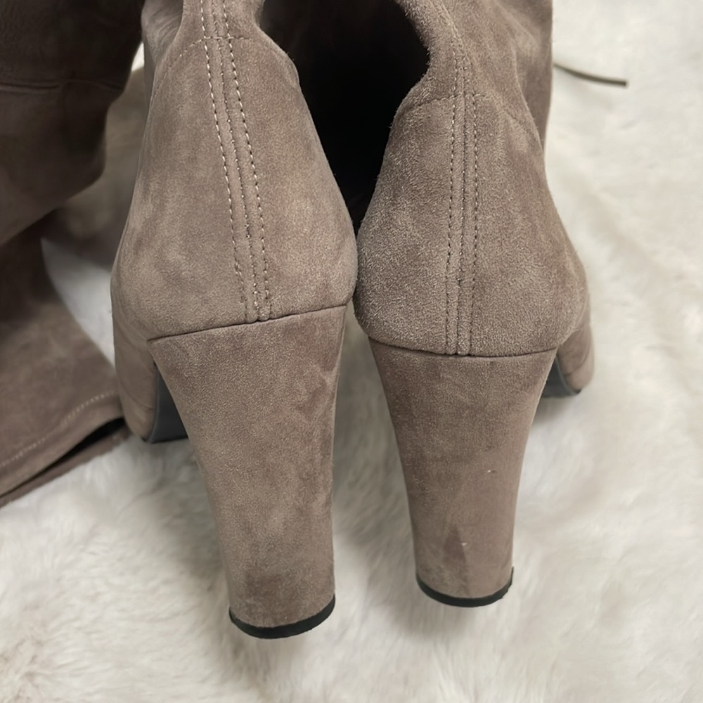 Stuart Weitzman
Vidaland Suede Over-The-Knee Boots - Picture 6 of 12